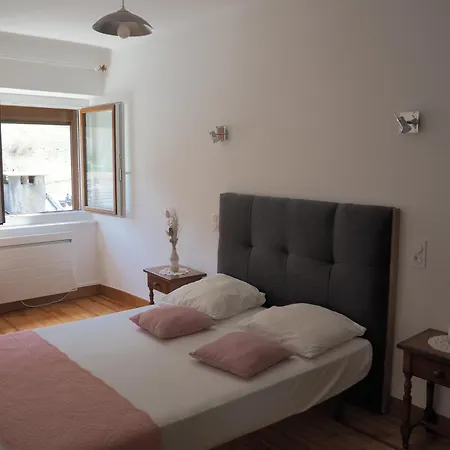 La Maison D'anna Saint-Lary (Ariege)